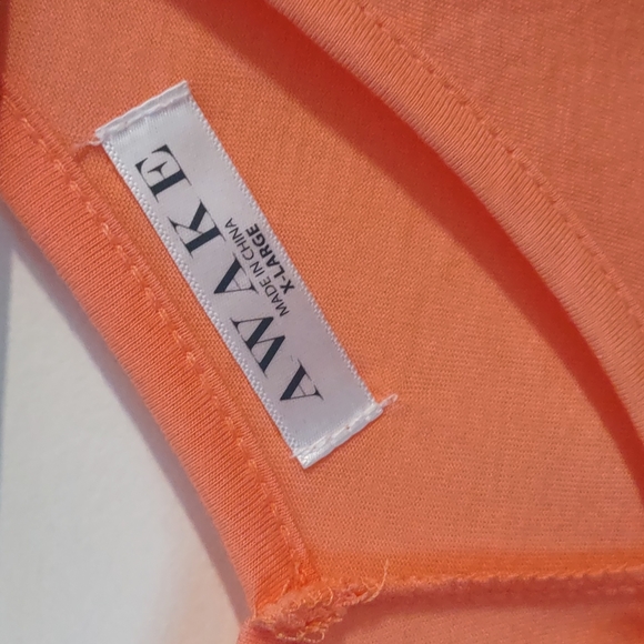 NWT Awake XL sleeveless top - Picture 2 of 6